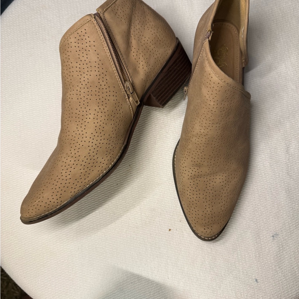 Tan Suede Heeled Boots with V-Cut Design